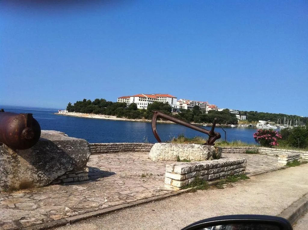 Apartments By The Sea Póla