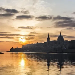 Luxurious 2br In , Valletta Malta